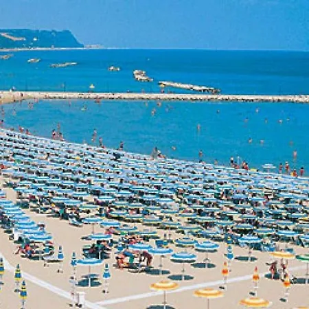 아파트 Zona Lido *